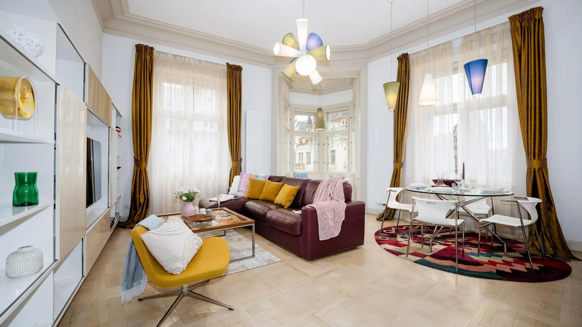 Prague Days - 1Min Old Town Square - 1Bdr Apt - Parizska Street